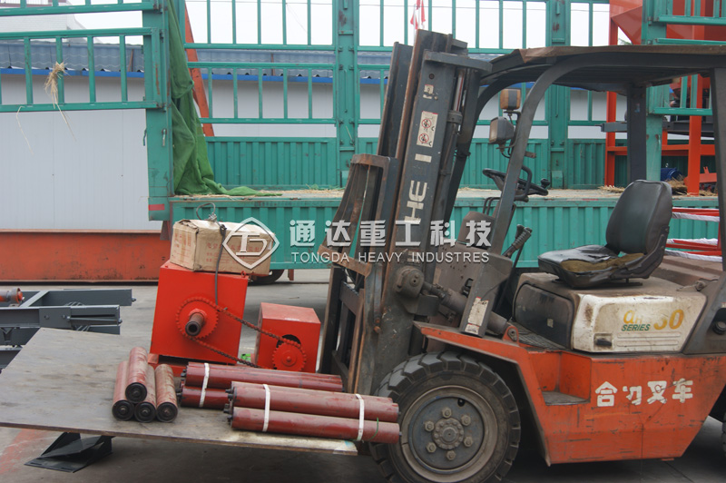 825̖(ho)l(f)؛F(xin)(chng)2.jpg